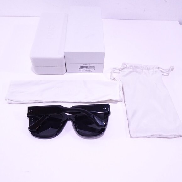 Veronica Beard Reversible CHIMI Women\'s 08 SUNGLASSES Black NIB 198 main image 6